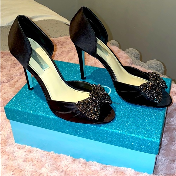 Betsey Johnson Shoes - Blue by Betsey Johnson Black Satin Heels